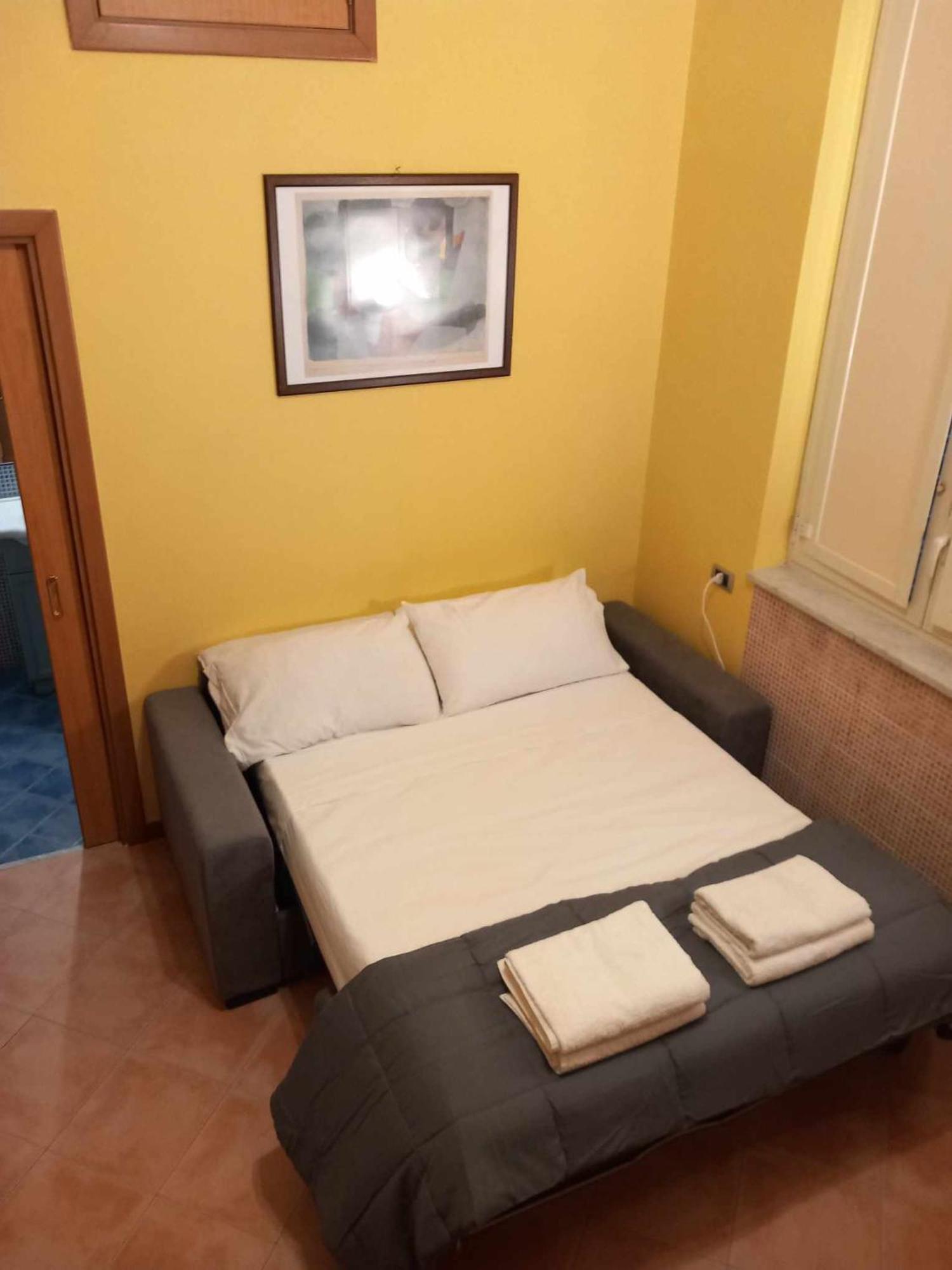 Casetta Palmarice Centro Storico Napels Buitenkant foto
